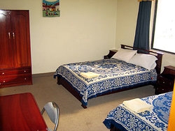 Imagen de la habitación del Hotel Jhomana Guesthouse. Foto 3