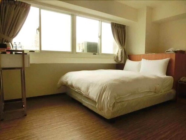 Imagen de la habitación del Hotel Jhong-sing. Foto 10