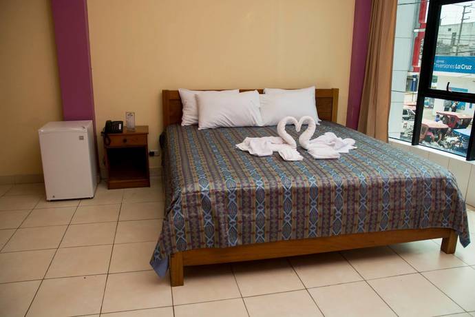 Imagen de la habitación del Hotel Jhor Bush. Foto 15