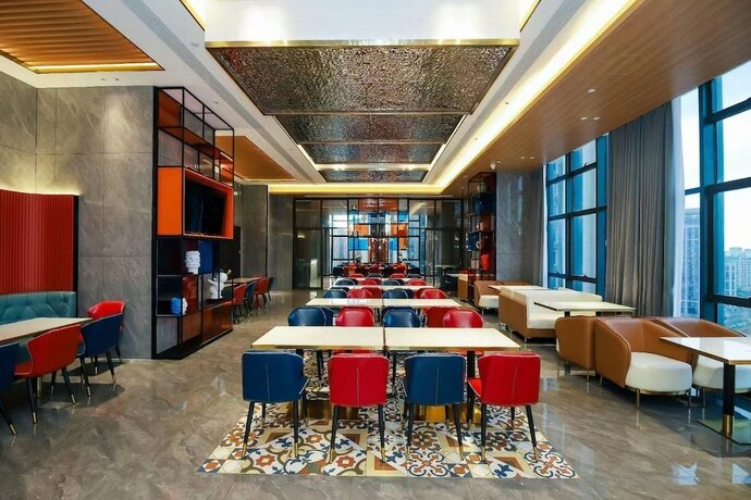 Imagen del bar/restaurante del Hotel Ji Feng International - Nanning East Railway Station. Foto 9