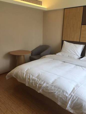Imagen de la habitación del Hotel Ji Jinan Quancheng Square. Foto 4