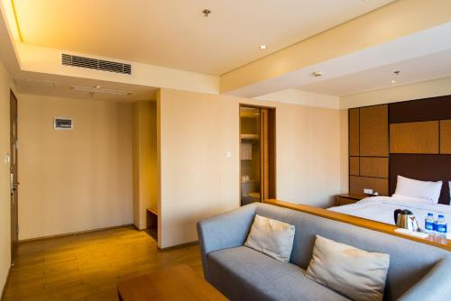 Imagen de la habitación del Hotel Ji Shanghai Jiangqiao Wanda Plaza. Foto 9