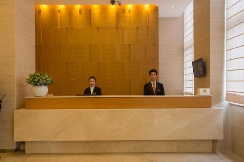 Imagen general del Hotel Ji Shanghai Railway Station West Tianmu Road. Foto 4