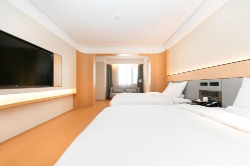 Imagen general del Hotel Ji Xianyang Airport. Foto 10
