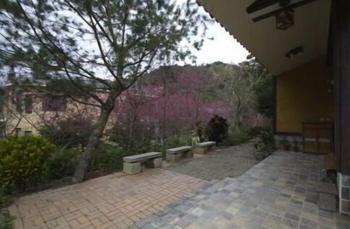 Imagen de los exteriores del Hotel Jia Yuan Resort. Foto 35