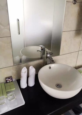 Imagen de la habitación del Hotel Jian Guo Grand. Foto 8