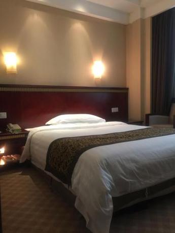 Imagen general del Hotel Jian Zhongjian Caifu International. Foto 3