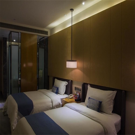 Imagen de la habitación del Hotel Jiang He. Foto 2