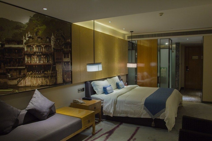 Imagen de la habitación del Hotel Jiang He. Foto 6
