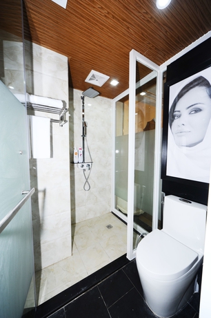 Imagen de la habitación del Hotel Jiang Yue Ming Shang Hotel. Foto 15