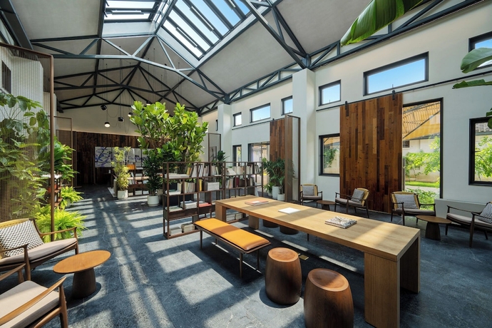 Imagen de los interiores del Hotel Jiangnan House Yangcheng Lake. Foto 15