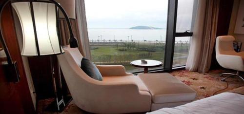 Imagen de la habitación del Hotel Jiangsu Haizhou Bayview Conference Center. Foto 6