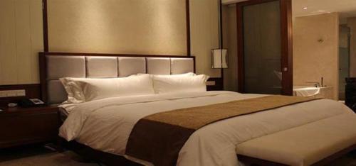 Imagen de la habitación del Hotel Jiangsu Haizhou Bayview Conference Center. Foto 8