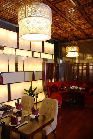 Imagen del bar/restaurante del Hotel Jianguo Guangzhou. Foto 3