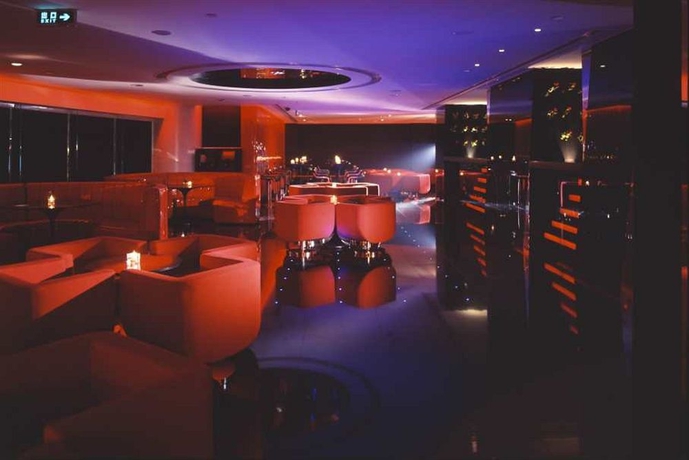 Imagen del bar/restaurante del Hotel Jianguo Guangzhou. Foto 4