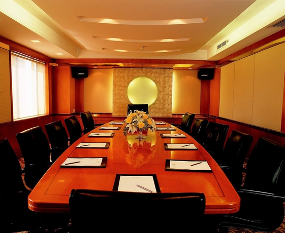 Imagen de los interiores del Hotel Jianguo Shanghai. Foto 13