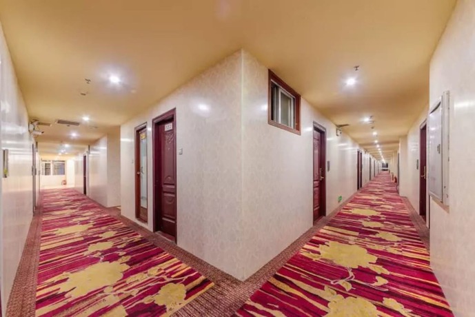 Imagen de los interiores del Hotel Jiangxia Business. Foto 16