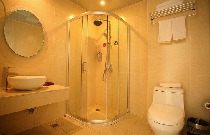 Imagen de la habitación del Hotel Jiaxing Meiwan Modern City. Foto 10