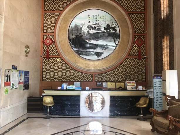 Imagen de los interiores del Hotel Jiaxing Yijiangnan Holiday. Foto 14