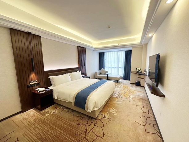 Imagen de la habitación del Hotel Jiayu International. Foto 11