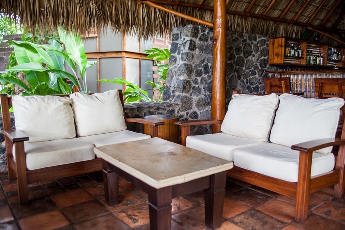 Imagen del bar/restaurante del Hotel Jicaro Island Lodge Member Of The Cayuga Collection. Foto 4