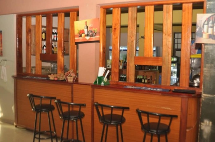 Imagen del bar/restaurante del Hotel Jicca. Foto 2
