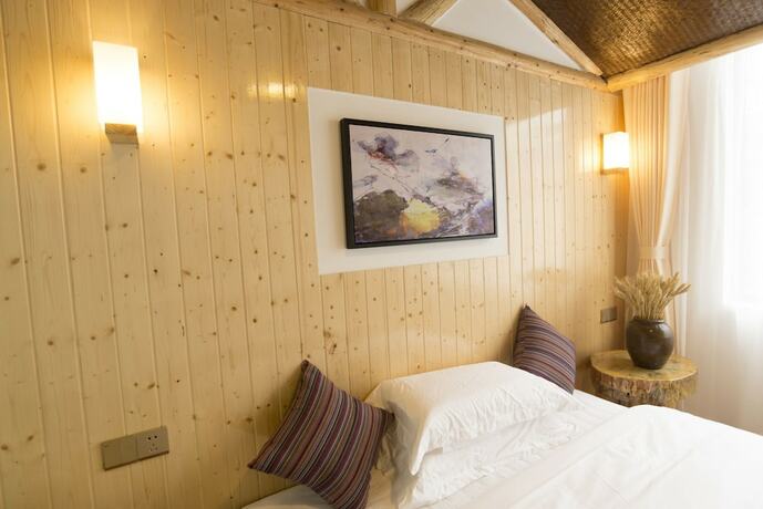 Imagen de la habitación del Hotel Jiesu Renwen Guest House. Foto 12