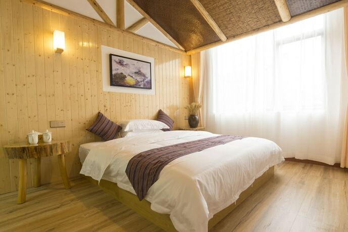 Imagen de la habitación del Hotel Jiesu Renwen Guest House. Foto 19