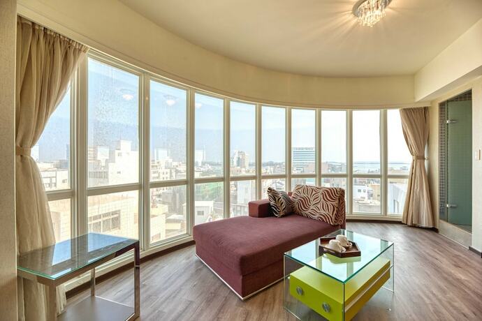 Imagen de la habitación del Hotel Jih Lih. Foto 18