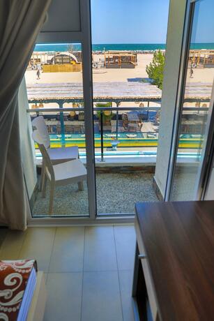 Imagen general del Hotel Jijo\'s. Foto 7