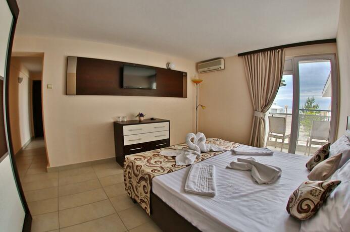Imagen general del Hotel Jijo\'s. Foto 40