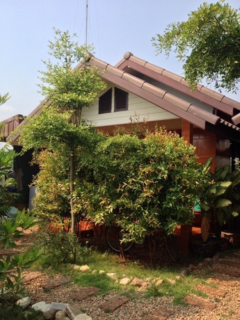 Imagen de la habitación del Hotel Jim Guest House Kanchanaburi. Foto 8