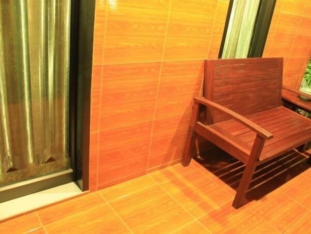 Imagen de la habitación del Hotel Jim Guest House Kanchanaburi. Foto 15
