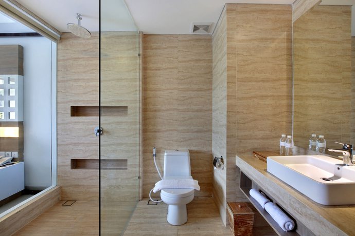 Imagen de la habitación del Hotel Jimbaran Bay Beach Resort and Spa. Foto 11