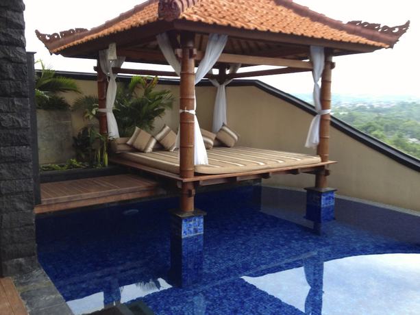 Imagen de la habitación del Hotel Jimbaran Cliffs Private Pool and Spa. Foto 9