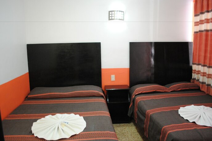 Imagen de la habitación del Hotel Jim&eacute;nez. Foto 22