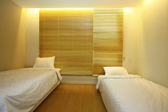 Imagen de la habitación del Hotel Jimian. Foto 21