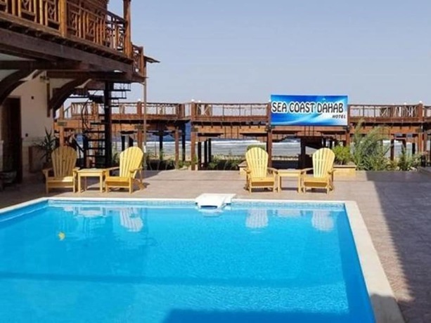 Imagen de la piscina del Hotel Jimmy Dahab. Foto 19