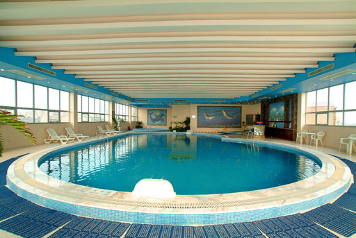 Imagen de la piscina del Hotel Jin Feng. Foto 6