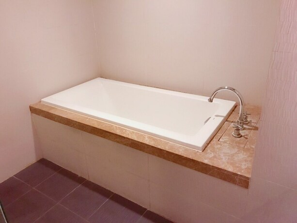 Imagen de la habitación del Hotel Jin Hua. Foto 15