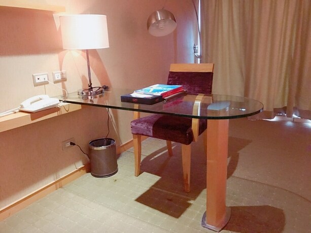 Imagen de la habitación del Hotel Jin Hua. Foto 33