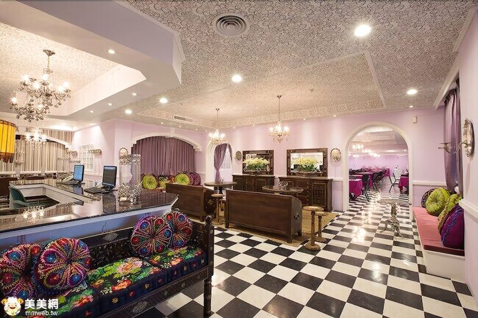 Imagen de los interiores del Hotel Jin Huei. Foto 12