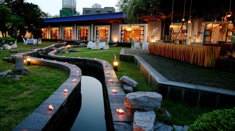 Imagen de los exteriores del Hotel Jin Jiang Nanjing. Foto 7