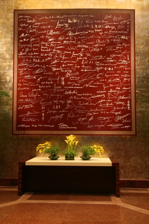 Imagen de los interiores del Hotel Jin Jiang Tower. Foto 10