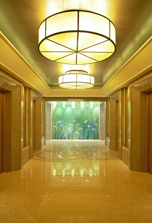 Imagen de los interiores del Hotel Jin Jiang Tower. Foto 12