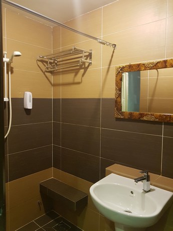 Imagen de la habitación del Hotel Jin, Puchong. Foto 15