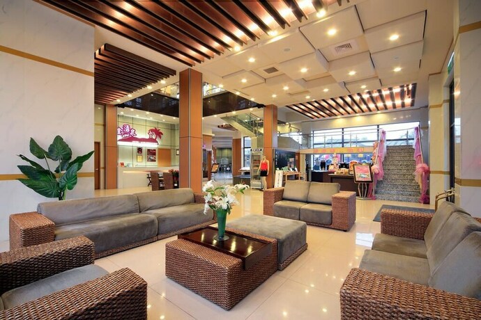 Imagen del bar/restaurante del Hotel Jin Yong Quan Spa Hotspring Resort. Foto 21