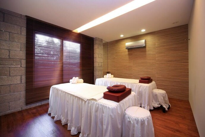 Imagen general del Hotel Jin Yong Quan Spa Hotspring Resort. Foto 1
