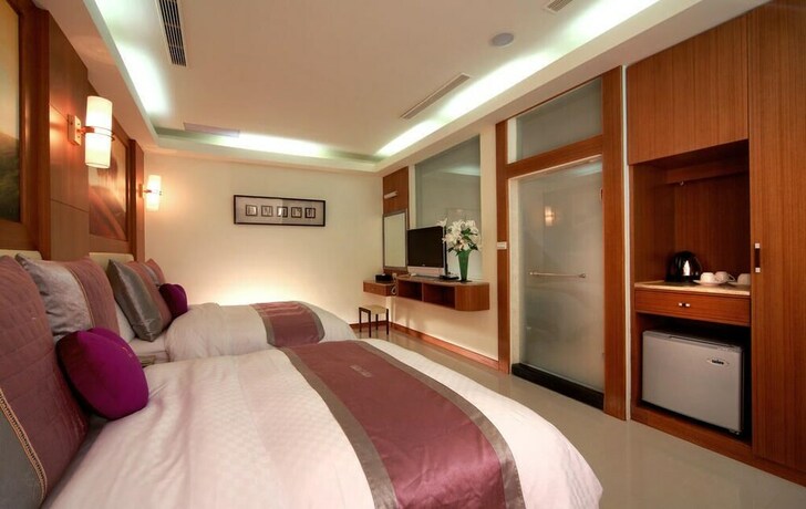 Imagen de la habitación del Hotel Jin Yong Quan Spa Hotspring Resort. Foto 30
