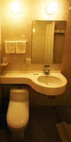 Imagen de la habitación del Hotel JinJiang Inn, Shenzhen. Foto 4